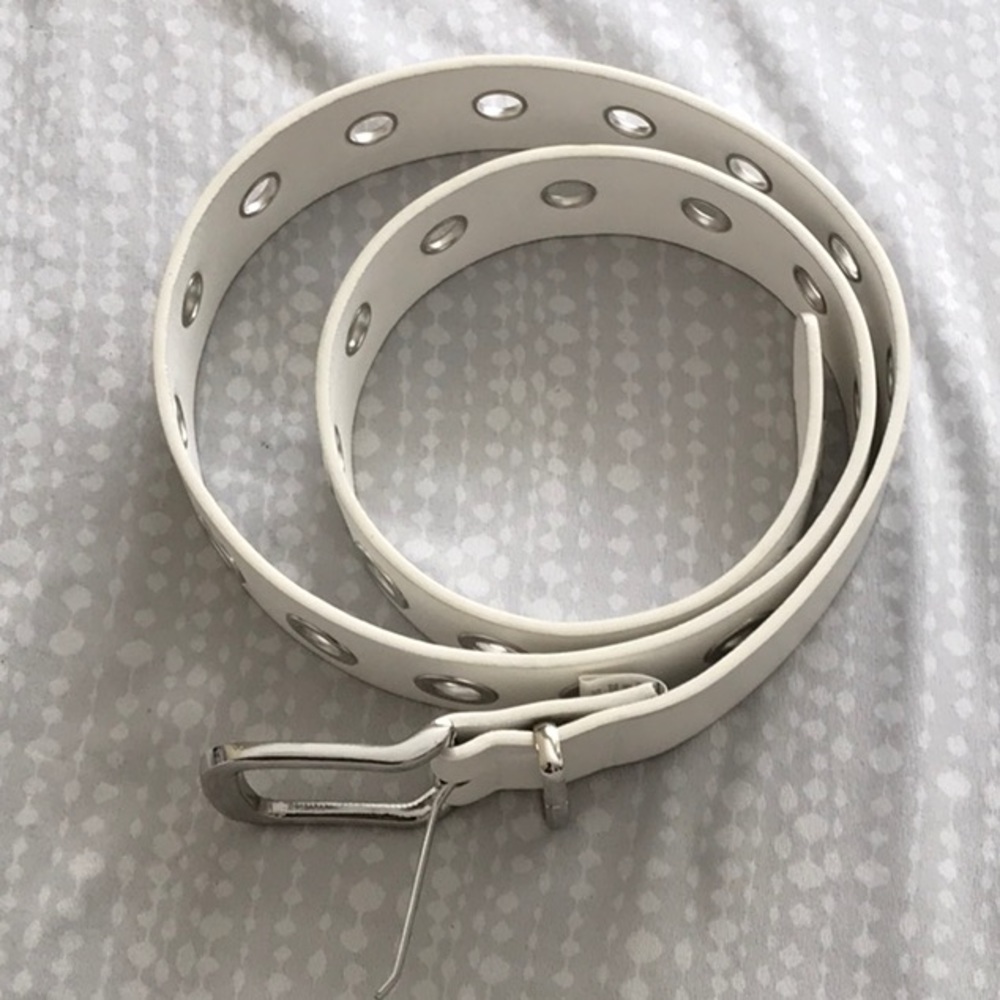 Belt - Picture 2 of 2